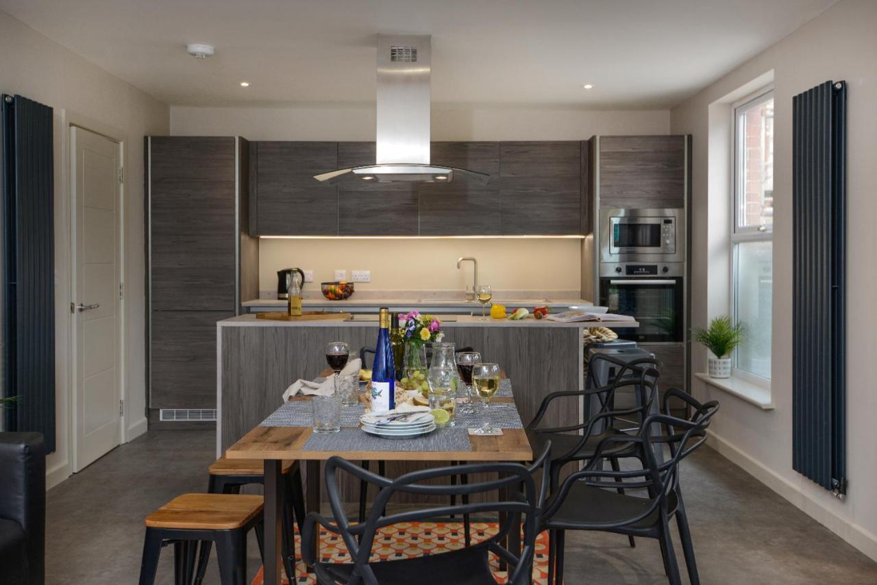 Apartment Three - Free Private Car Park - Sleeps 6 - 3 Shower Rooms - By Ocean City Retreats Plymouth Exteriér fotografie