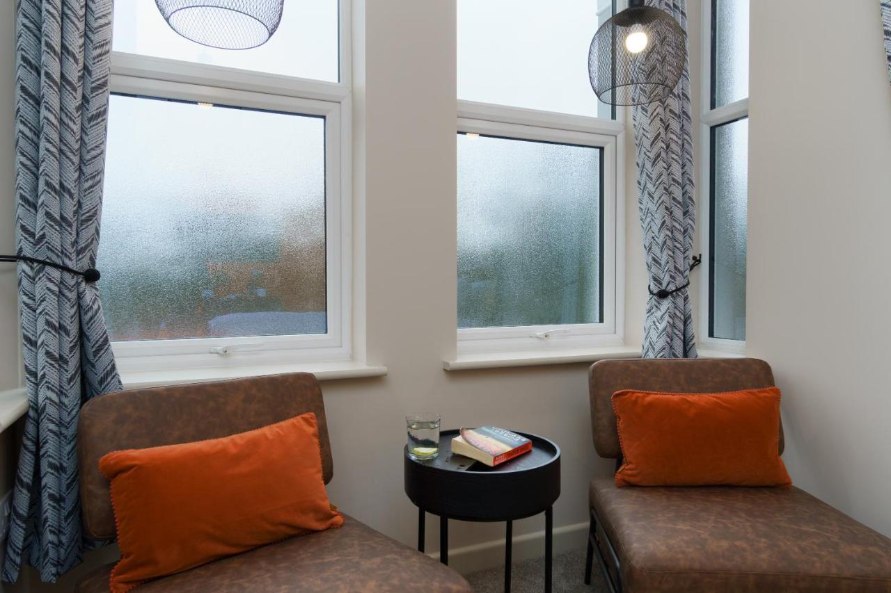 Apartment Three - Free Private Car Park - Sleeps 6 - 3 Shower Rooms - By Ocean City Retreats Plymouth Exteriér fotografie