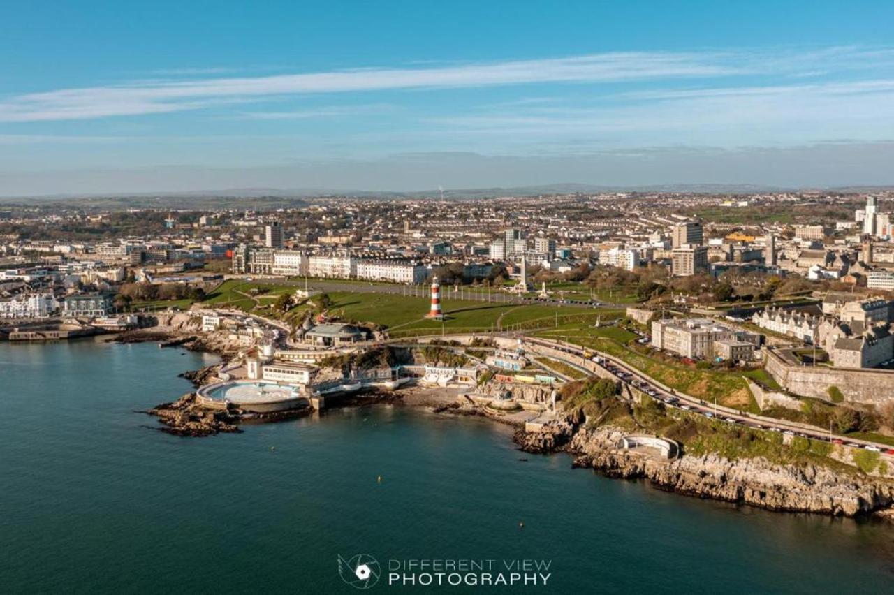 Apartment Three - Free Private Car Park - Sleeps 6 - 3 Shower Rooms - By Ocean City Retreats Plymouth Exteriér fotografie