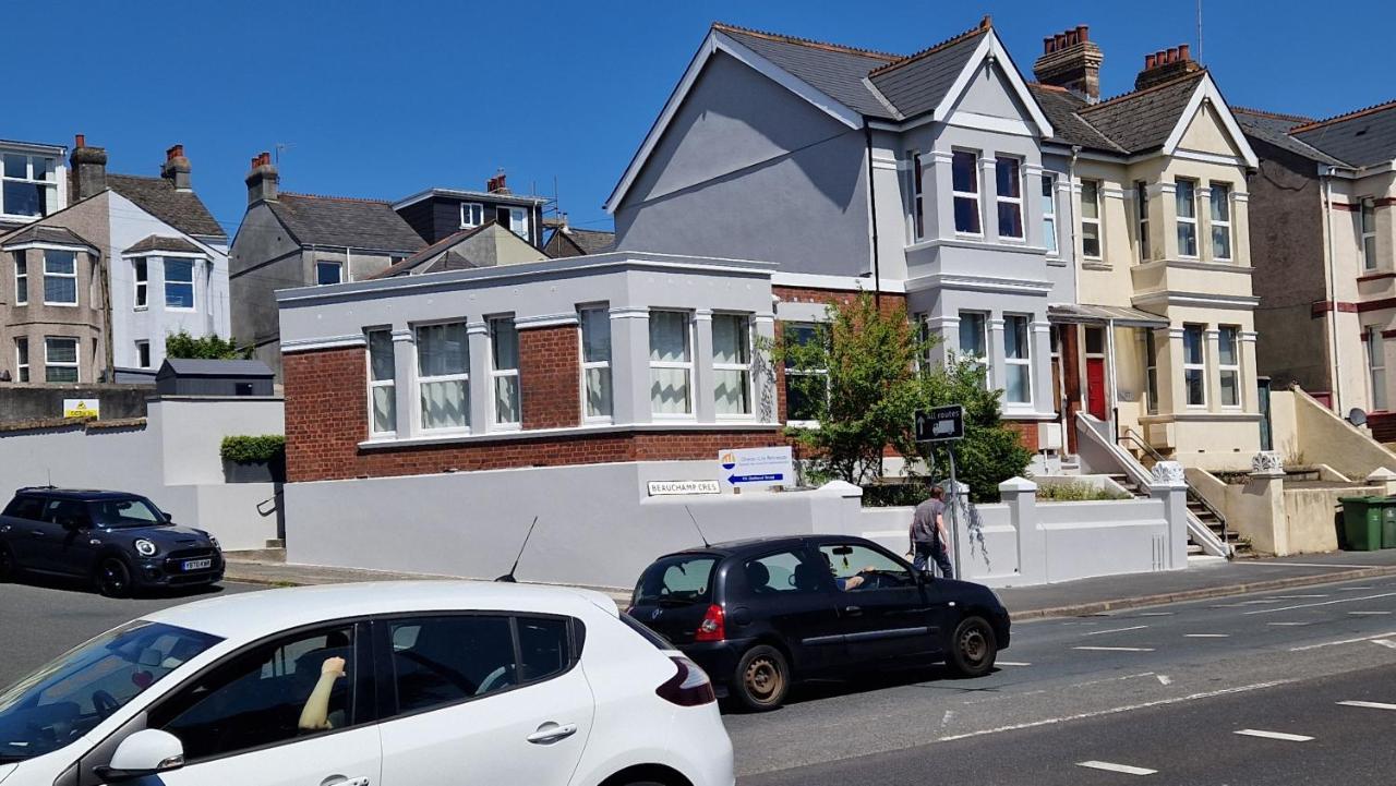Apartment Three - Free Private Car Park - Sleeps 6 - 3 Shower Rooms - By Ocean City Retreats Plymouth Exteriér fotografie