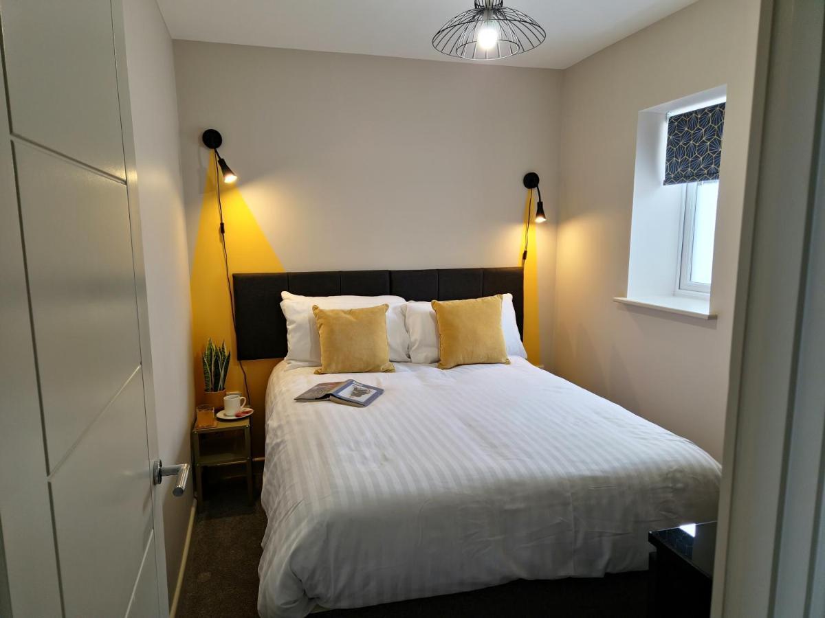 Apartment Three - Free Private Car Park - Sleeps 6 - 3 Shower Rooms - By Ocean City Retreats Plymouth Exteriér fotografie